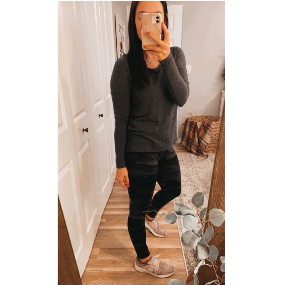 🤎Tuff athletics camo leggings small s